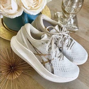 ASICS | Women's Glideride 2 Running Shoes|  Beige 7.5 *NWOB*